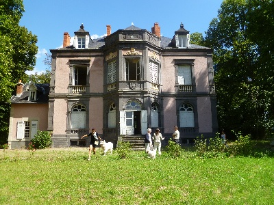 Du Comte Phébus De Béarn - Déménagement